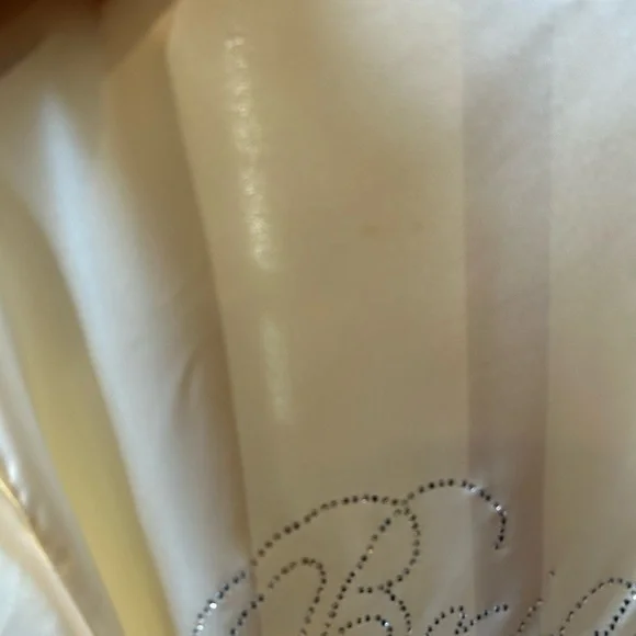 Bride Robe - Picture 5 of 5